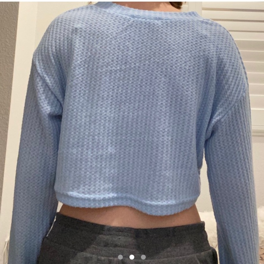 ROMWE long sleeve crop top